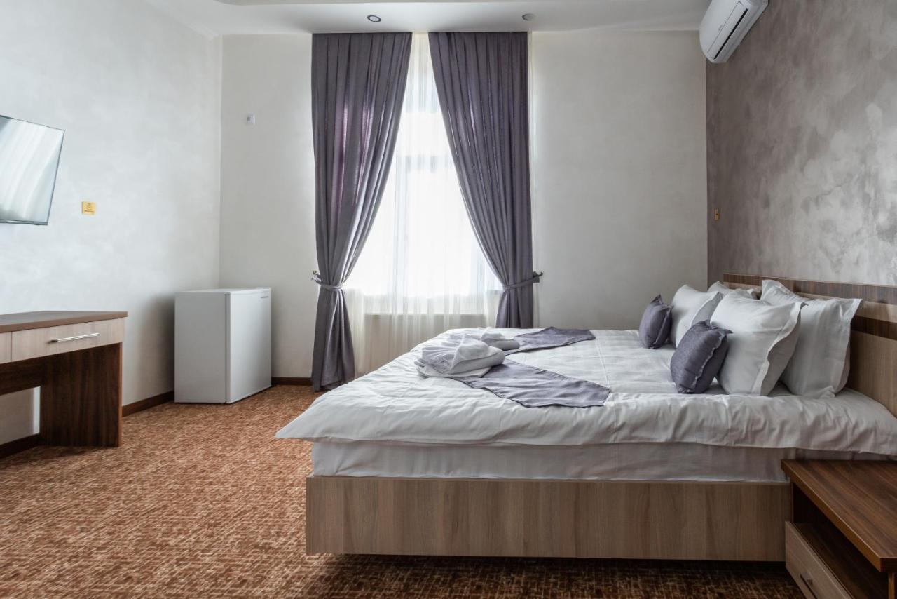 Rayyan Hotel & Spa Tashkent Esterno foto