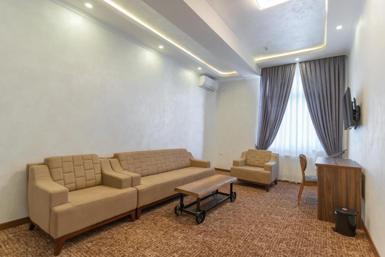 Rayyan Hotel & Spa Tashkent Esterno foto