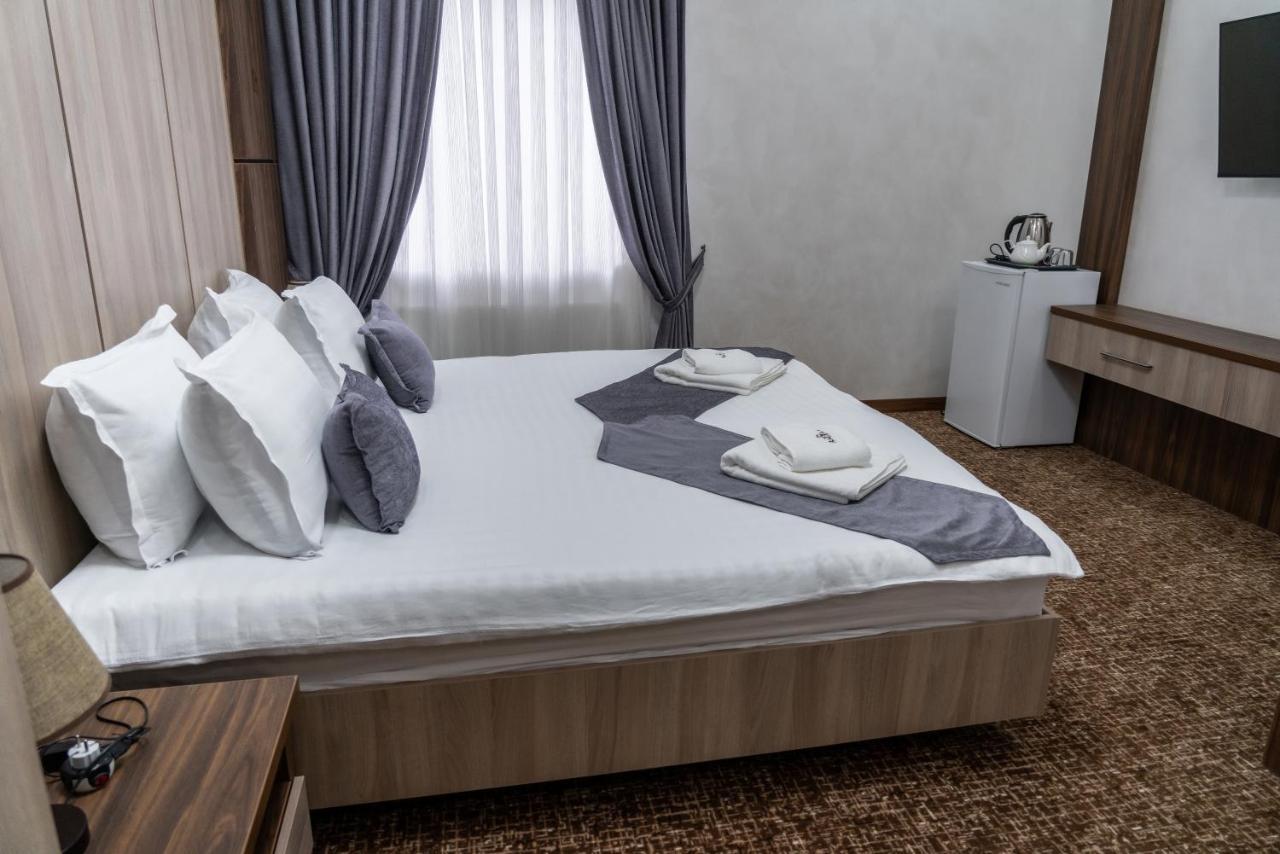 Rayyan Hotel & Spa Tashkent Esterno foto