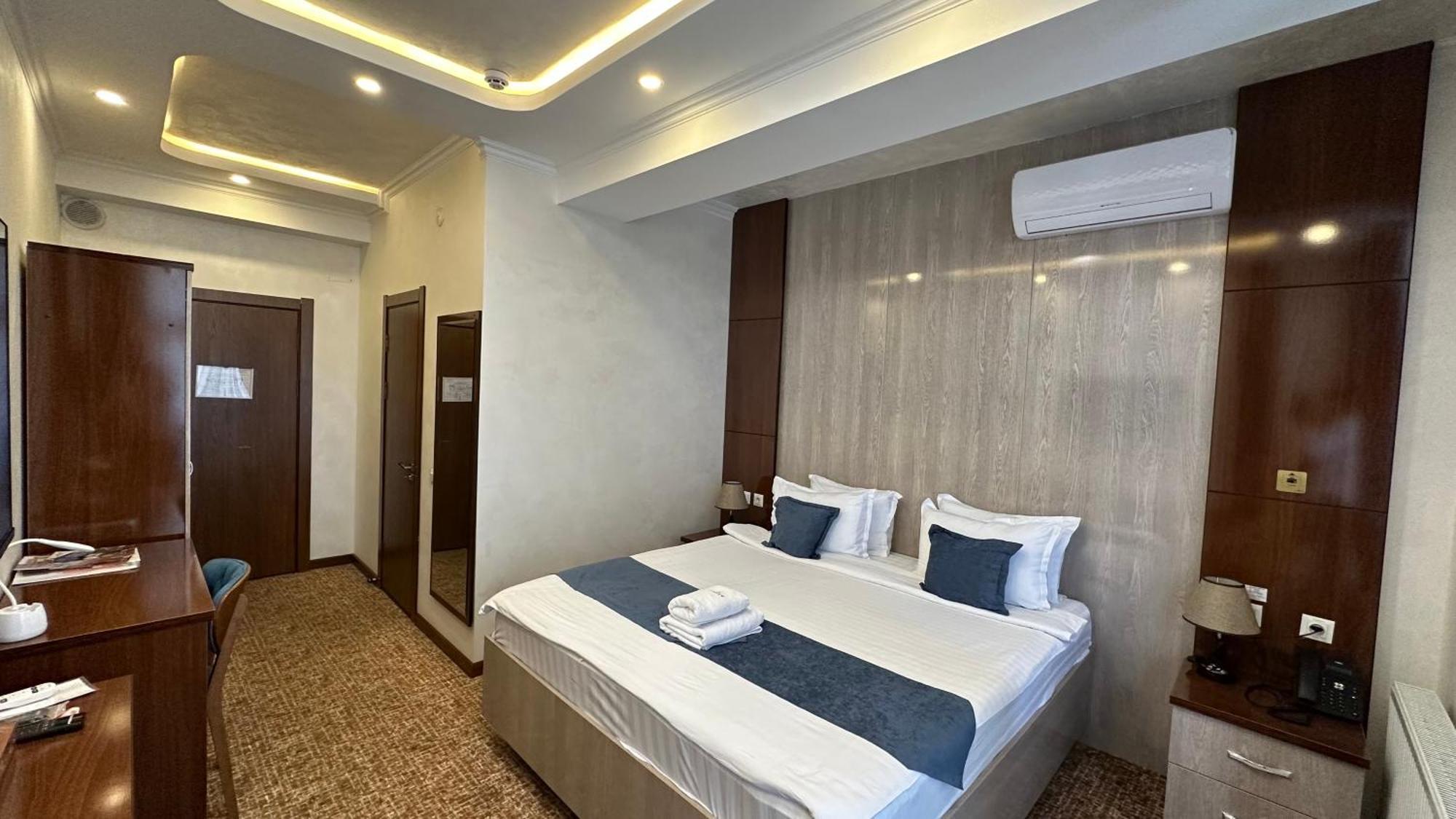 Rayyan Hotel & Spa Tashkent Esterno foto