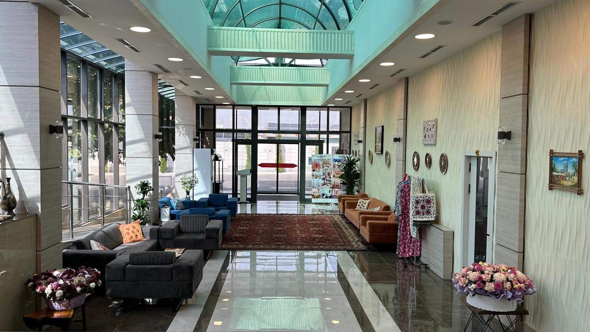 Rayyan Hotel & Spa Tashkent Esterno foto