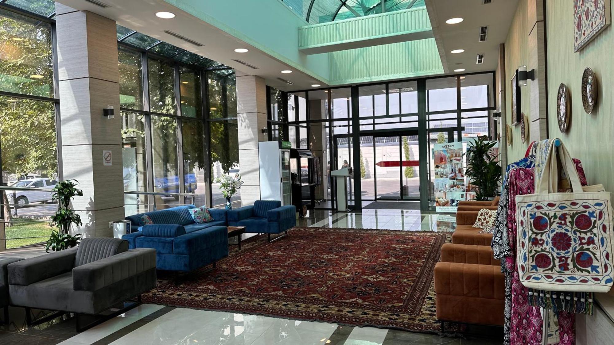 Rayyan Hotel & Spa Tashkent Esterno foto